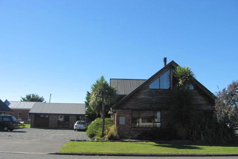 Photo of property in 12 Mcmillan Street, Methven, 7730