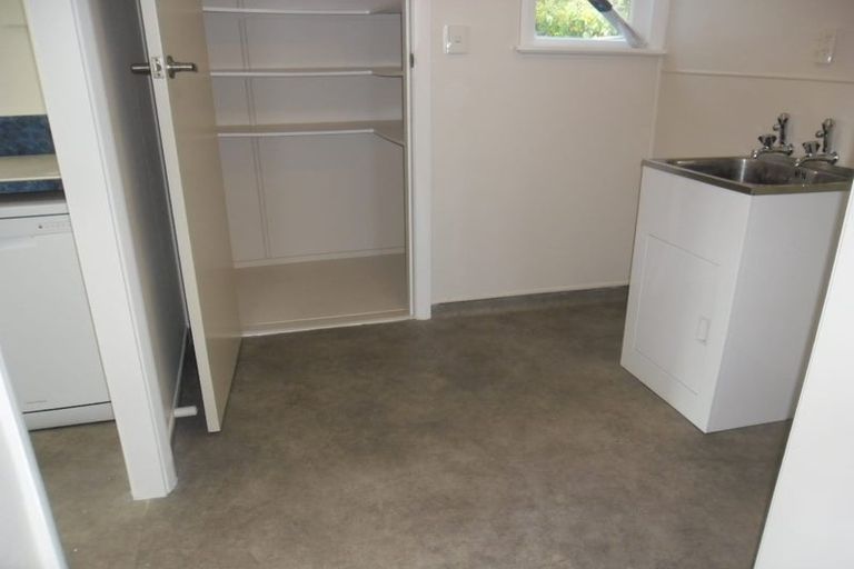 Photo of property in 1028 Hood Street, Mayfair, Hastings, 4122