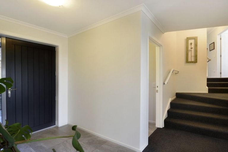 Photo of property in 18 Katania Heights, Brightwater, 7022