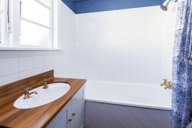 Photo of property in 224 Wairakei Road, Bryndwr, Christchurch, 8053