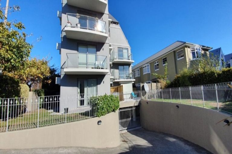 Photo of property in 18/245 Montreal Street, Christchurch Central, Christchurch, 8013