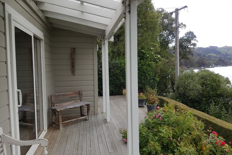 Photo of property in 3 Ngaio Street, Macandrew Bay, Dunedin, 9014