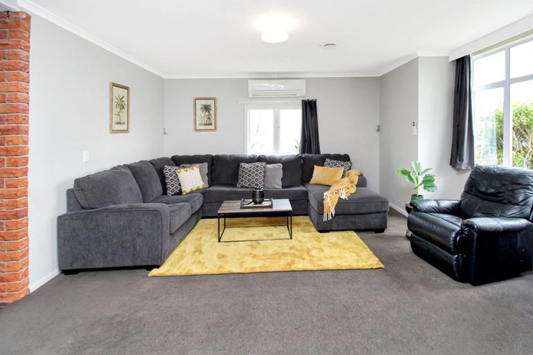 Photo of property in 70 Trafalgar Street, Dannevirke, 4930