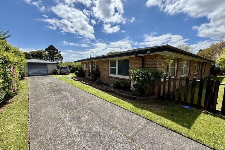 Photo of property in 10 Dunkeld Place, Tokoroa, 3420