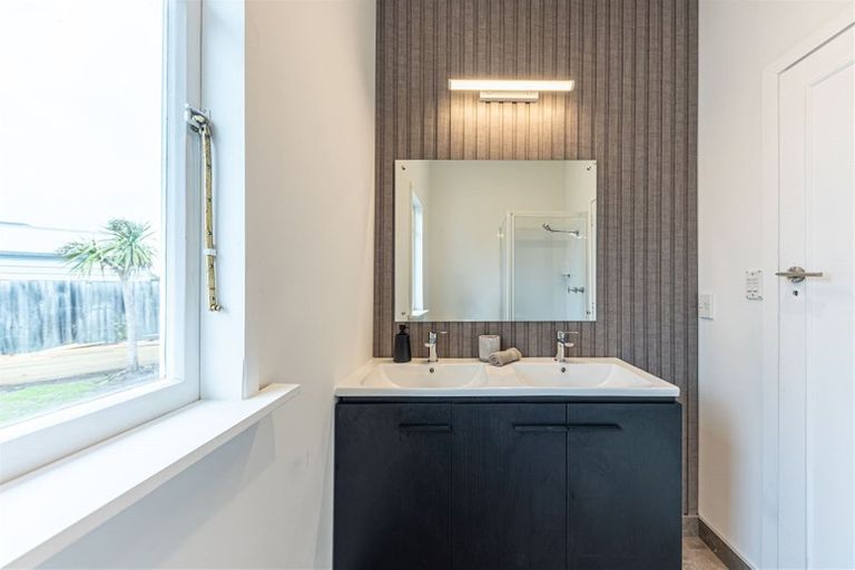 Photo of property in 171 Breezes Road, Aranui, Christchurch, 8061