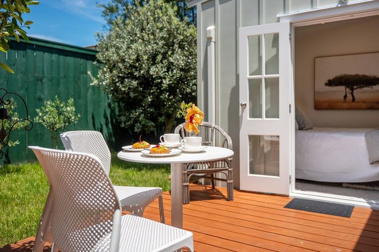Photo of property in 26 Anne Street, Devonport, Auckland, 0624