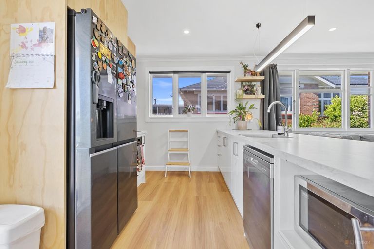 Photo of property in 14 Cain Street, Parkside, Timaru, 7910