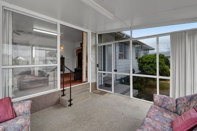 Photo of property in 53 Brennan Place, Opunake, 4616