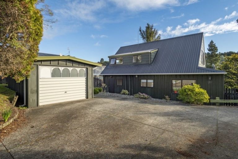 Photo of property in 75 Waitaha Road, Welcome Bay, Tauranga, 3112