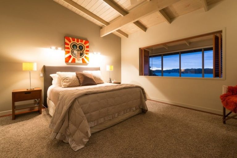 Photo of property in 14a Kaha Place, Russell, 0272