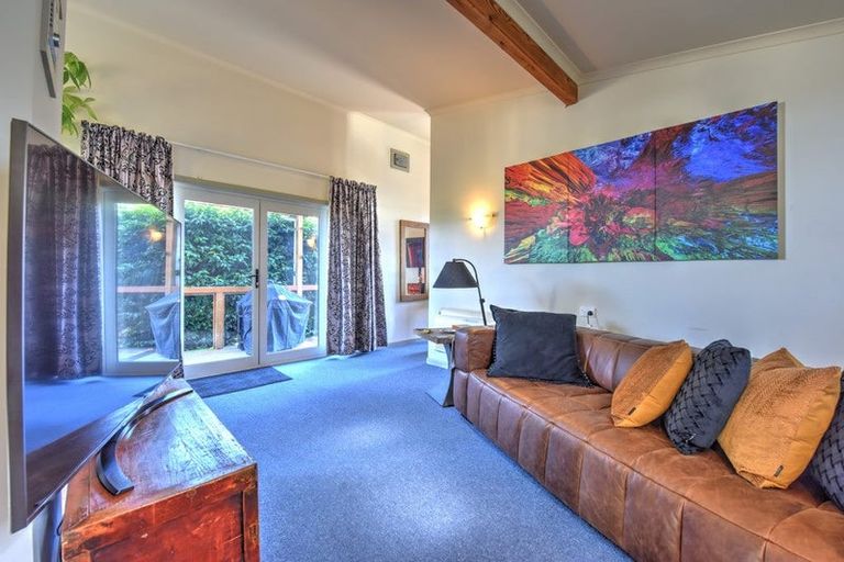 Photo of property in 77 Northumberland Street, Tapanui, 9522