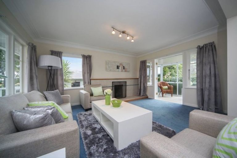 Photo of property in 146 Glengarry Road, Glen Eden, Auckland, 0602