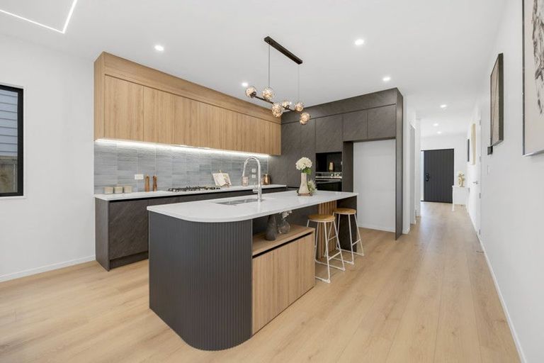 Photo of property in 15 Star Cross Road, Karaka, 2580