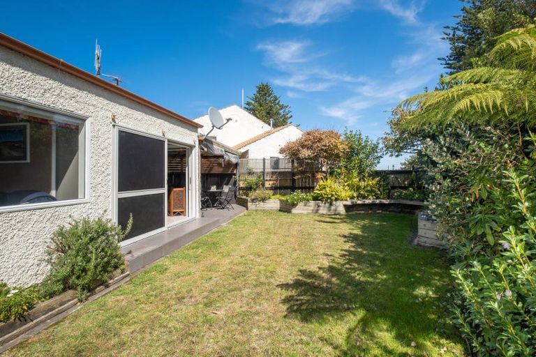 Photo of property in 4/184 Charles Street, Westshore, Napier, 4110