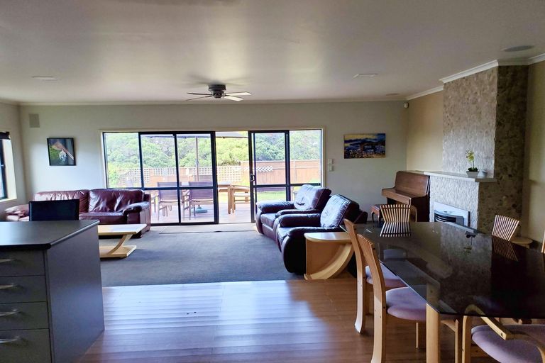 Photo of property in 17 Pacific Road, Waihi Beach, 3611