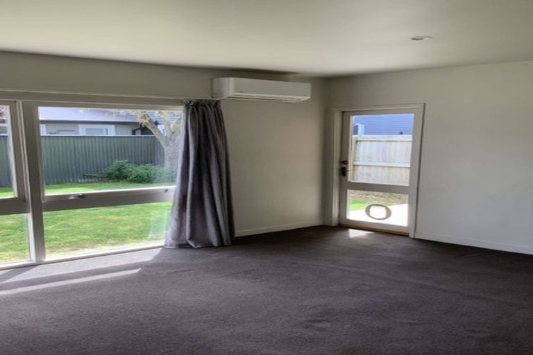 Photo of property in 2/11 Tweed Street, Richmond, Christchurch, 8013