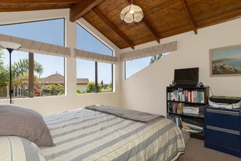 Photo of property in 52 Links View Drive, Omokoroa, 3114