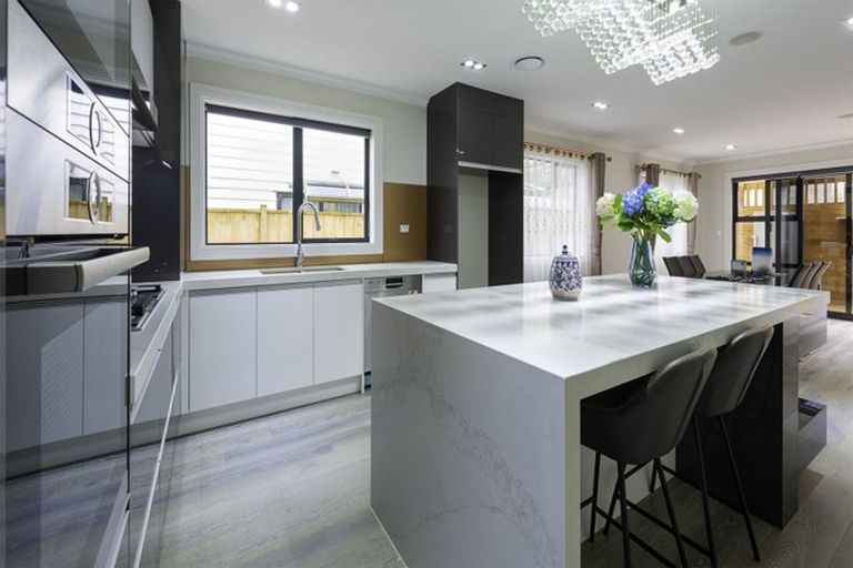 Photo of property in 12 Drover Close, Flat Bush, Auckland, 2019