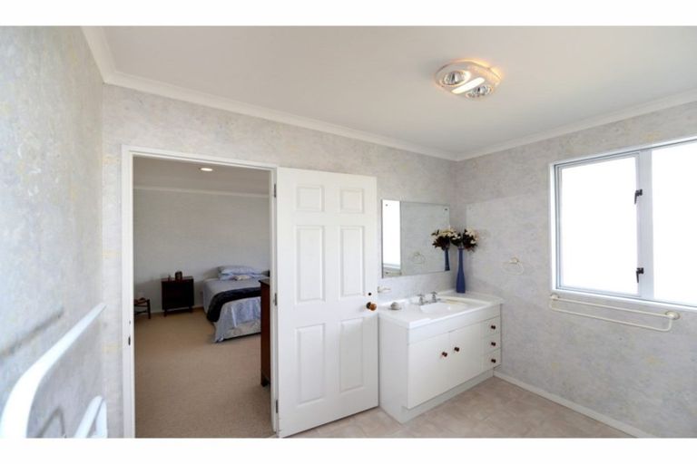 Photo of property in 51a Murphy Road, Taradale, Napier, 4112