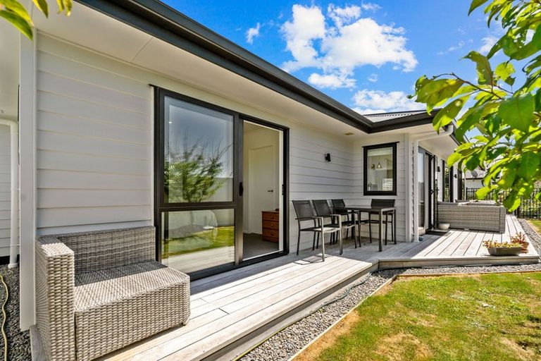 Photo of property in 5 Kermadec Crescent, Waipu, 0510