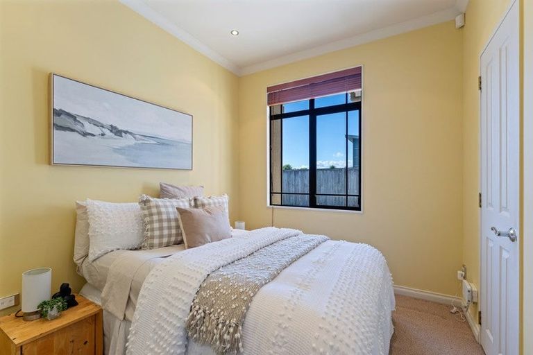 Photo of property in 101 Realm Drive, Paraparaumu, 5032