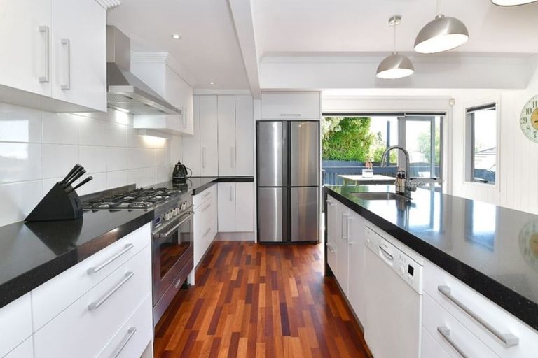 Photo of property in 21 Admiralty Rise, Gulf Harbour, Whangaparaoa, 0930