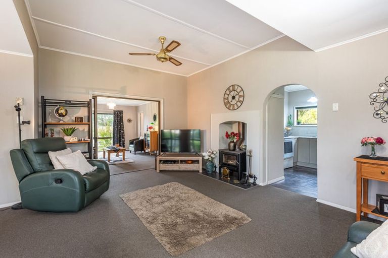 Photo of property in 155 West Belt, Rangiora, 7400