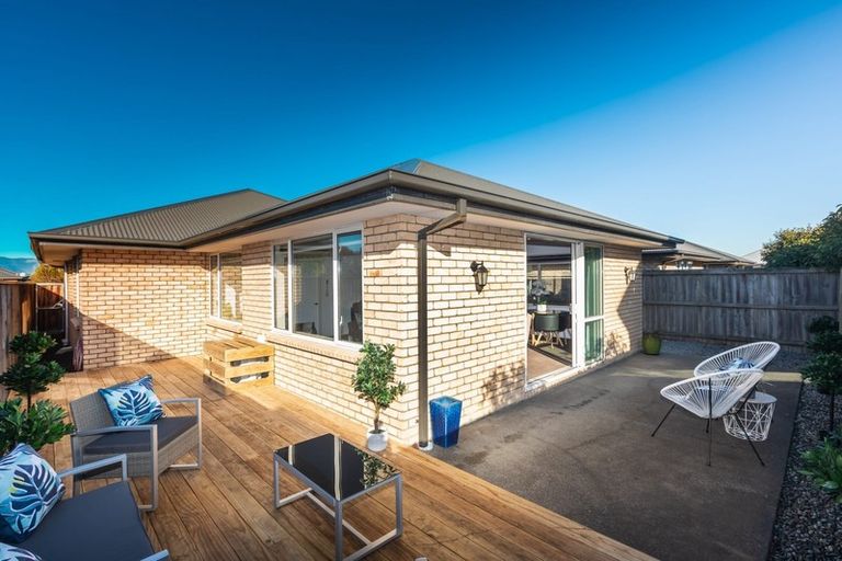 Photo of property in 4 Annies Lane, Aidanfield, Christchurch, 8025