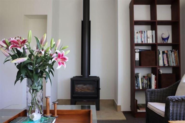 Photo of property in 589 Ferry Road, Woolston, Christchurch, 8023