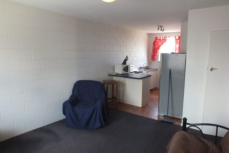 Photo of property in 4/50 Packe Street, Edgeware, Christchurch, 8013