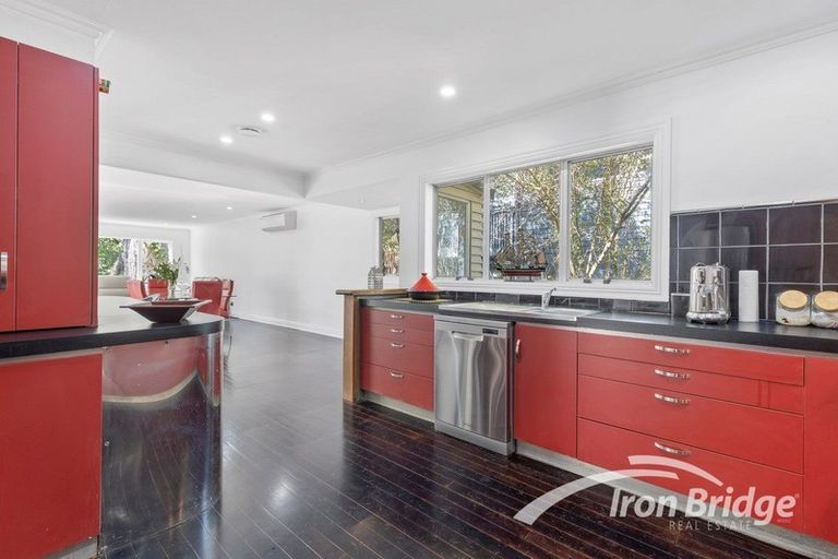 Photo of property in 31 Lancaster Road, Beach Haven, Auckland, 0626