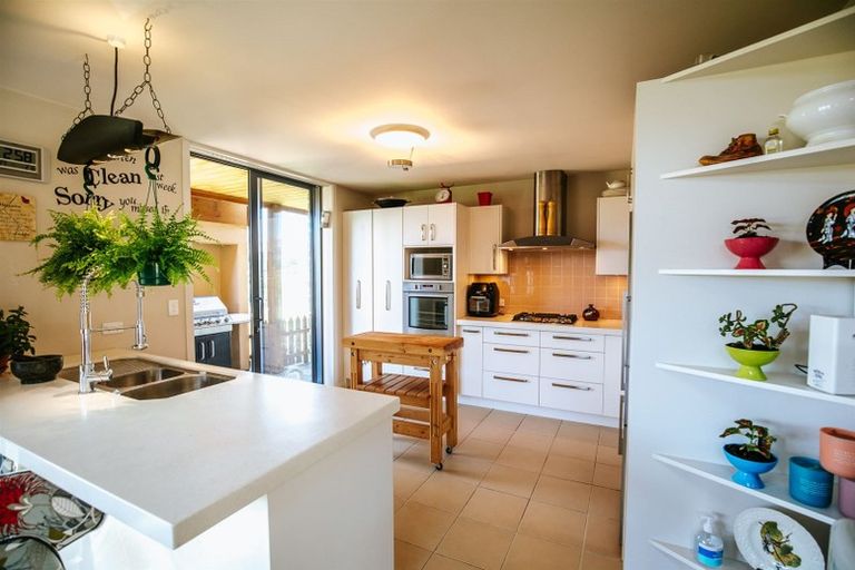 Photo of property in 17 Balneaves Lane, Albert Town, Wanaka, 9382