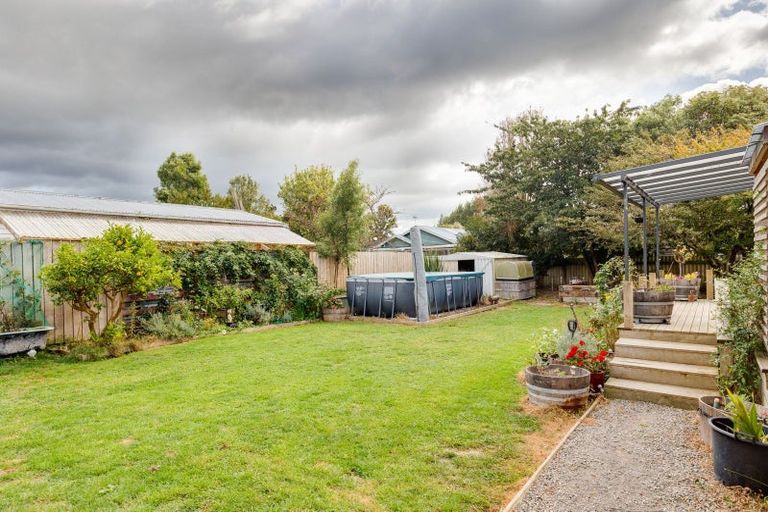 Photo of property in 24 Tararua Street, Pahiatua, 4910