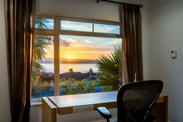 Photo of property in 134i Rangatira Road, Beach Haven, Auckland, 0626