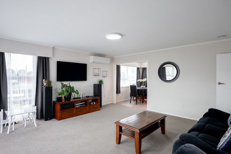 Photo of property in 59 Fairview Street, Fairview Downs, Hamilton, 3214