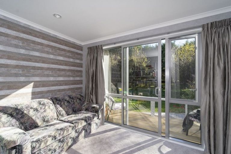 Photo of property in 133a Kent Street, Carterton, 5713