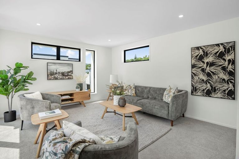 Photo of property in 3/10 Pascoe Avenue, Paremata, Porirua, 5026