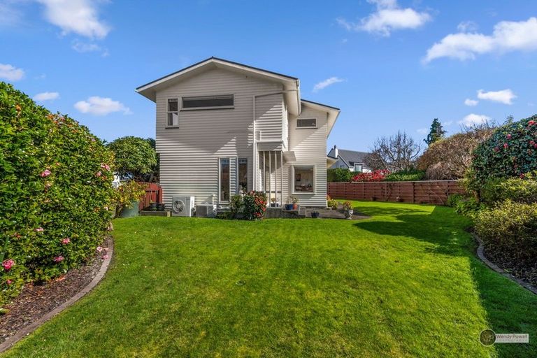 Photo of property in 7 Earlston Grove, Avalon, Lower Hutt, 5011