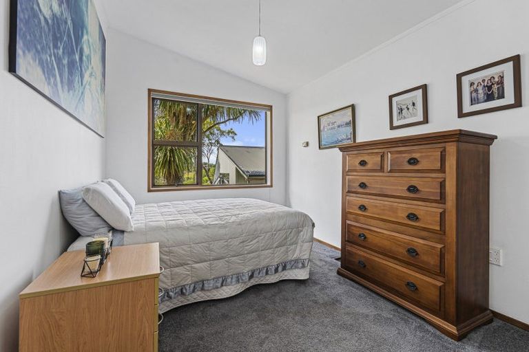 Photo of property in 3h Wallace Place, Westown, New Plymouth, 4310