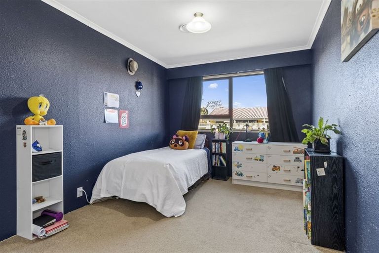 Photo of property in 15 Pemberton Crescent, Greerton, Tauranga, 3112