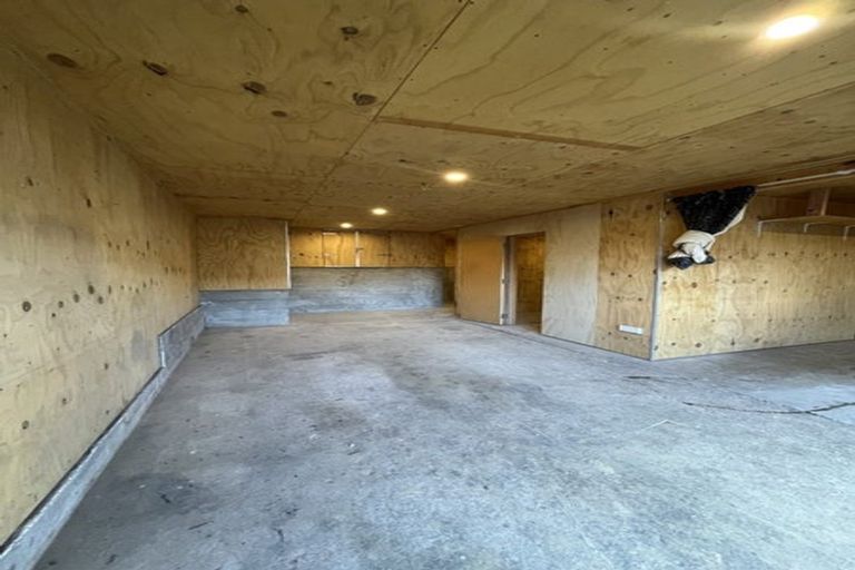 Photo of property in 13 Sombrero View, Ascot Park, Porirua, 5024