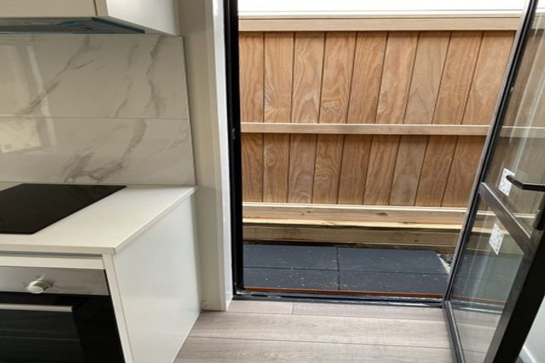 Photo of property in 22 Gecko Road, Hobsonville, Auckland, 0616