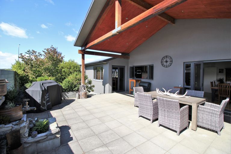 Photo of property in 42 Albert Drive, Clyde, 9330