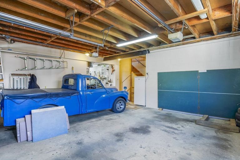 Photo of property in 47 Elwyn Crescent, Green Island, Dunedin, 9018