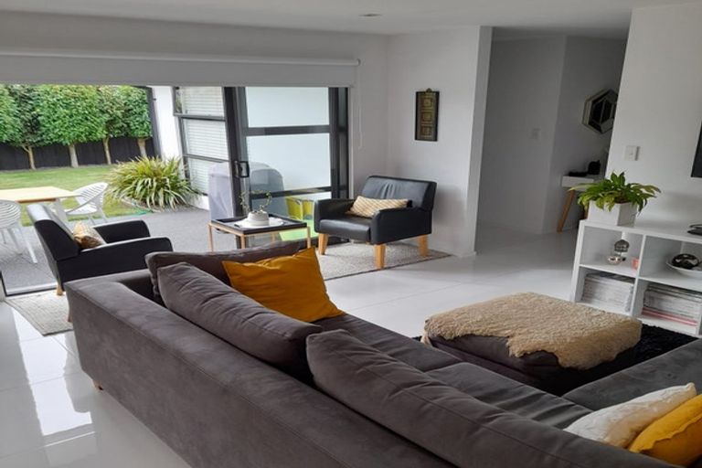 Photo of property in 10 Kawakawa Street, Pegasus, 7612