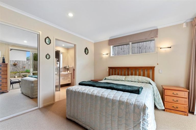 Photo of property in 47 Hamon Place, Pukehangi, Rotorua, 3015