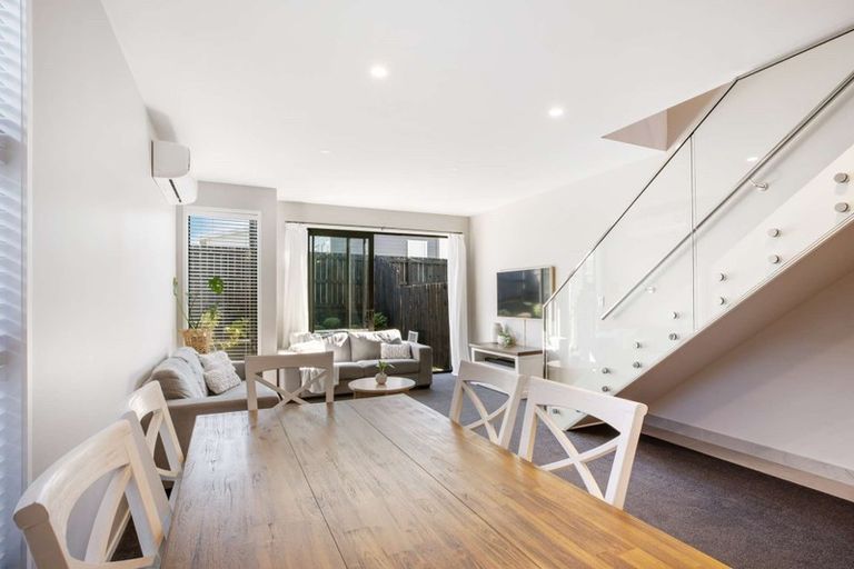 Photo of property in 52b Tawhiti Road, Pukekohe, 2120