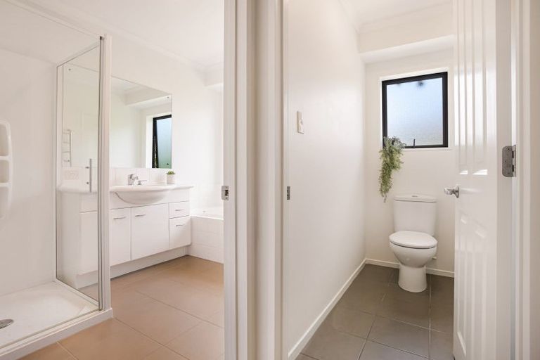 Photo of property in 3 Solan Drive, Waimauku, 0812