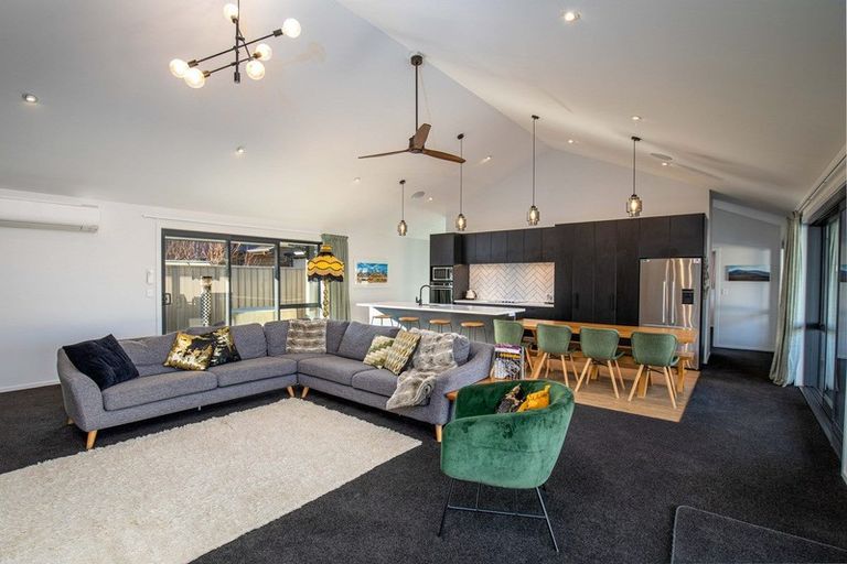 Photo of property in 12 Annan Street, Clyde, 9330