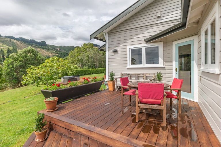 Photo of property in 245 Wallace Road, Koputaroa, Levin, 5571